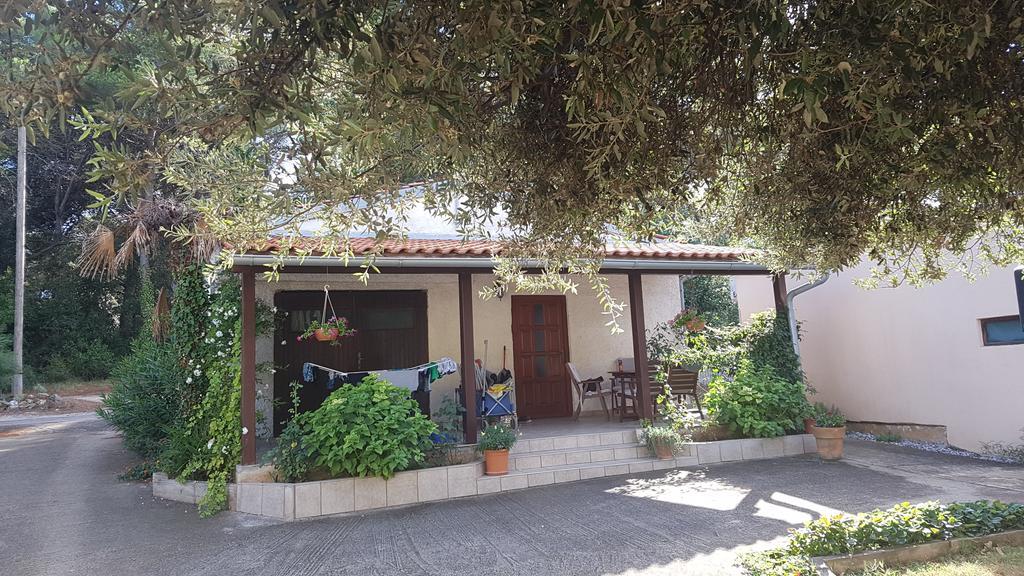 Apartment Ecio Banjole Luaran gambar