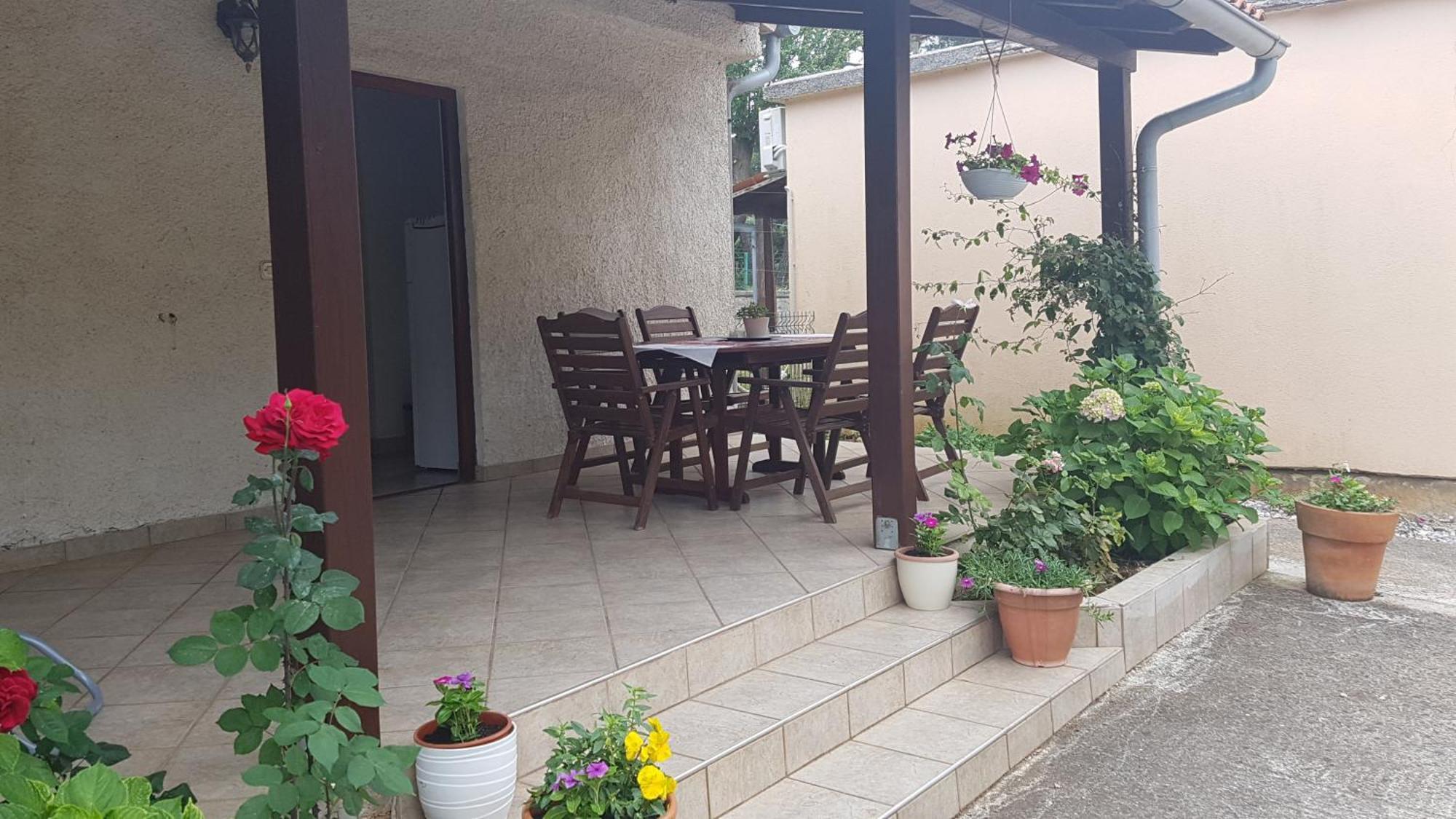 Apartment Ecio Banjole Luaran gambar